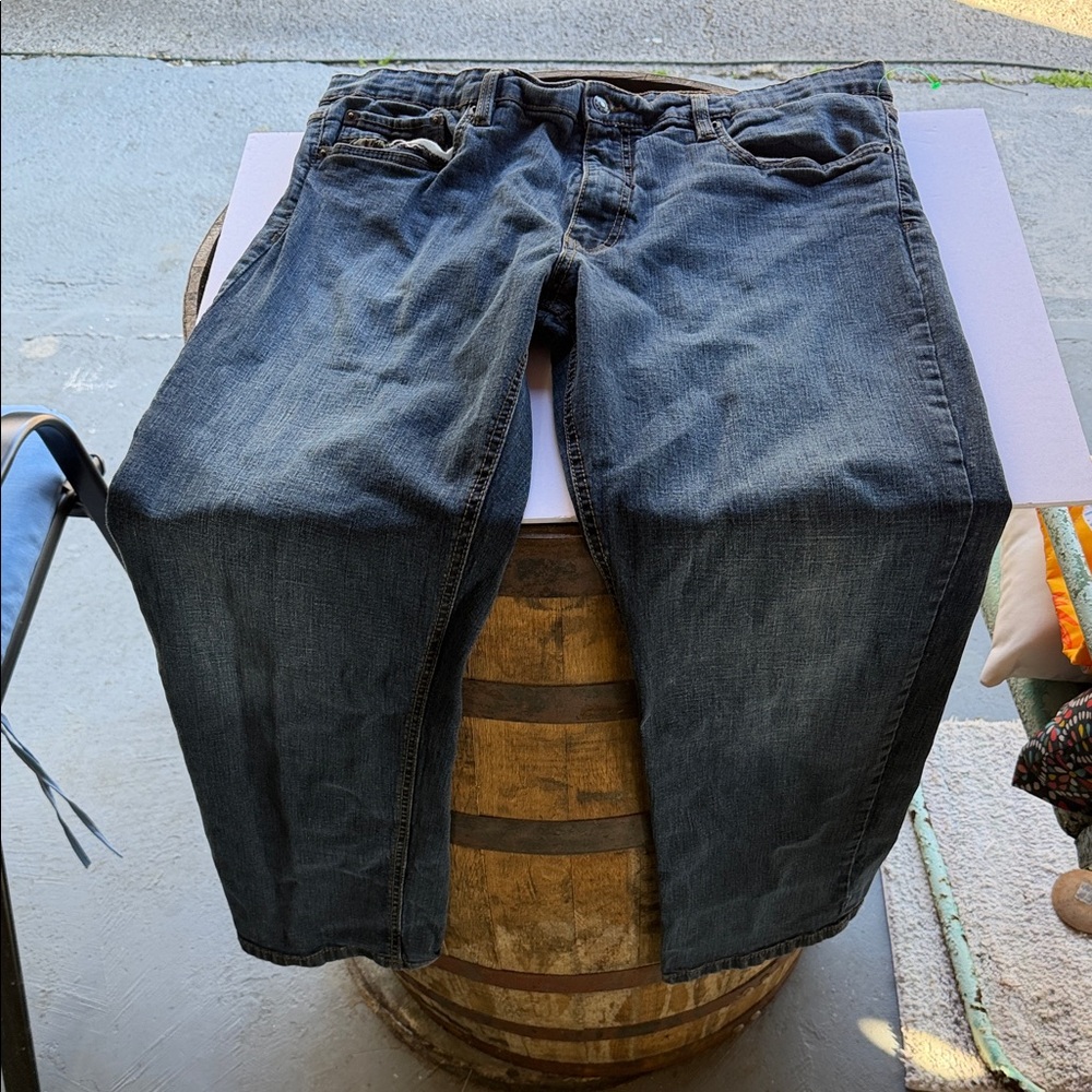 Relaxed Fit Men's Jeans in Dark Indigo